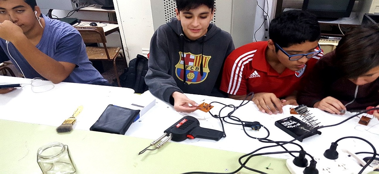 Imagen institucional EES N° 2